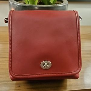 Vintage Coach Red Companion bag